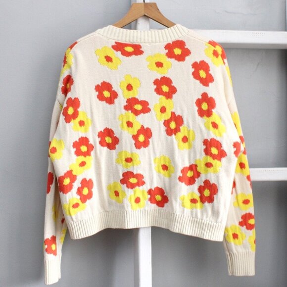 Callahan Cream Groovy Daisy Knit Cardigan Cropped Top 2 PC Set Size Large - Picture 3 of 9